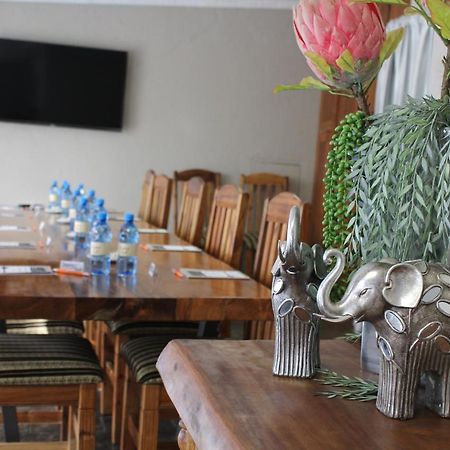 Ivory Tusk Lodge 桑尼 外观 照片