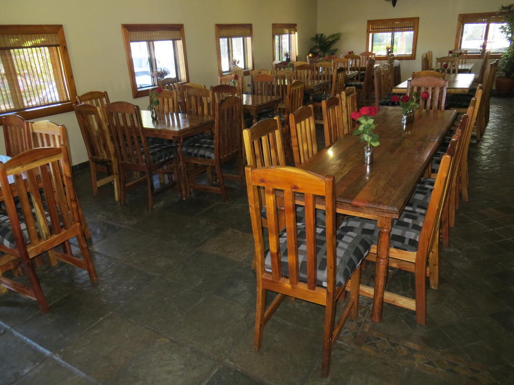 Ivory Tusk Lodge 桑尼 外观 照片