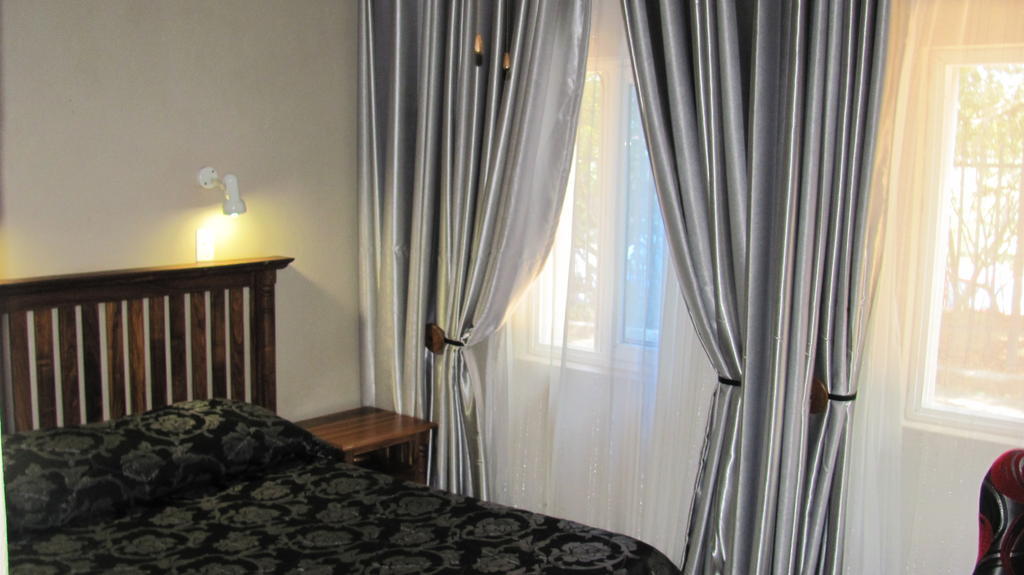 Ivory Tusk Lodge 桑尼 客房 照片